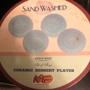 Ceramic dessert plates